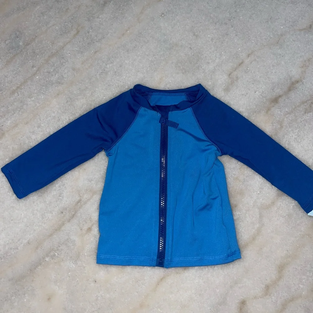 NWT Light and Dark Blue Zip Up Long Sleeve Swim Top - Picture 1 of 2